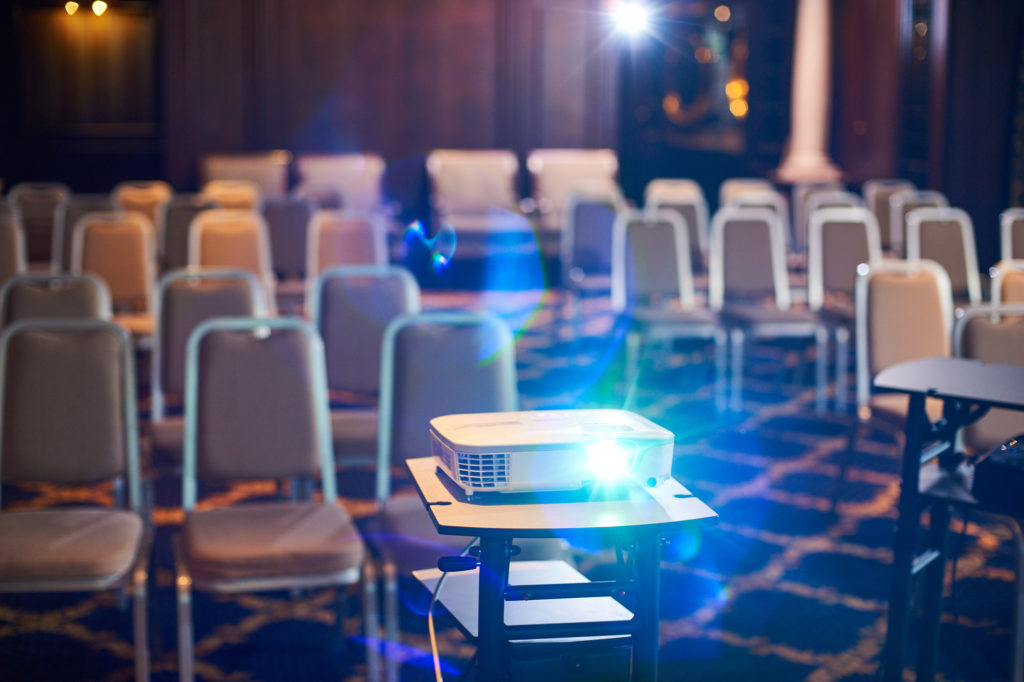 4-konferencu