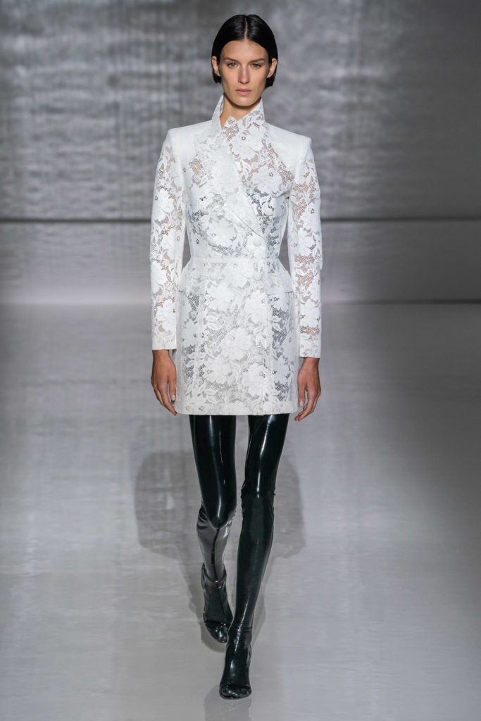 Givenchy (2)