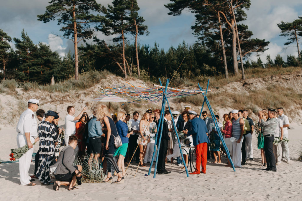Kāzas vasarā pie jūras Liepāja Chill Inn gatislocmelis 0039