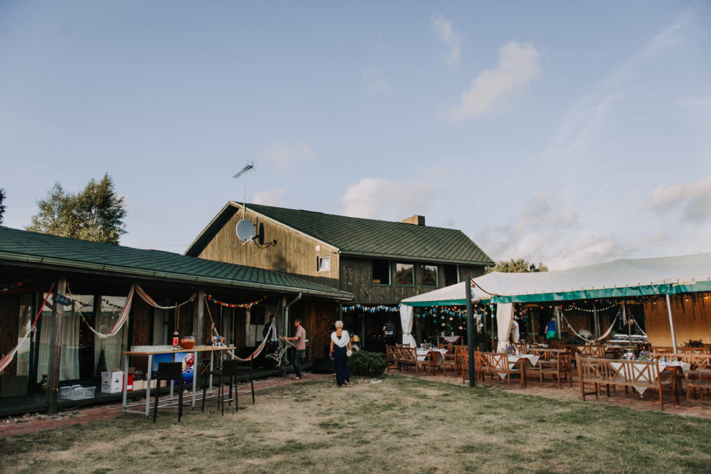 Kāzas vasarā pie jūras Liepāja Chill Inn gatislocmelis 0049