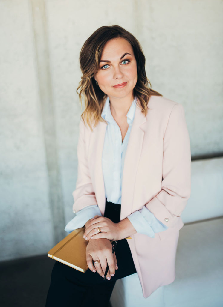 Kristine-Kreile_7489-Aiga-Redmane-2-small