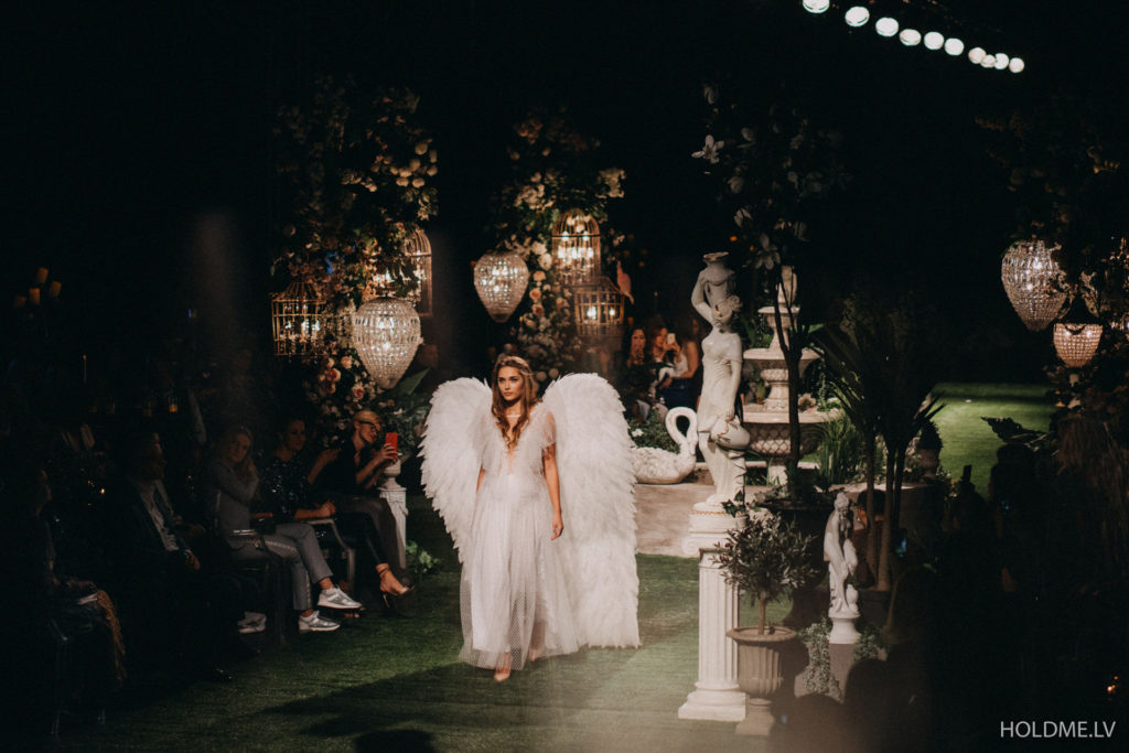 Gada kāzu modes notikums – vienīgais kāzu kleitu modes šovs Latvijā