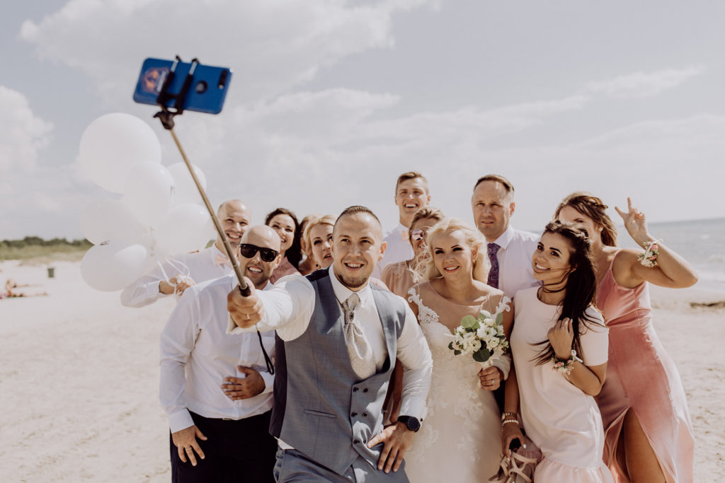 KĀ VIESIEM PLĀNOT SAVU BUDŽETU, DODOTIES UZ KĀZĀM?