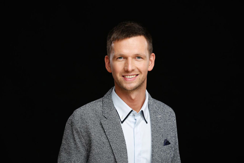 JUVELIERIS ARVIS KOTINS