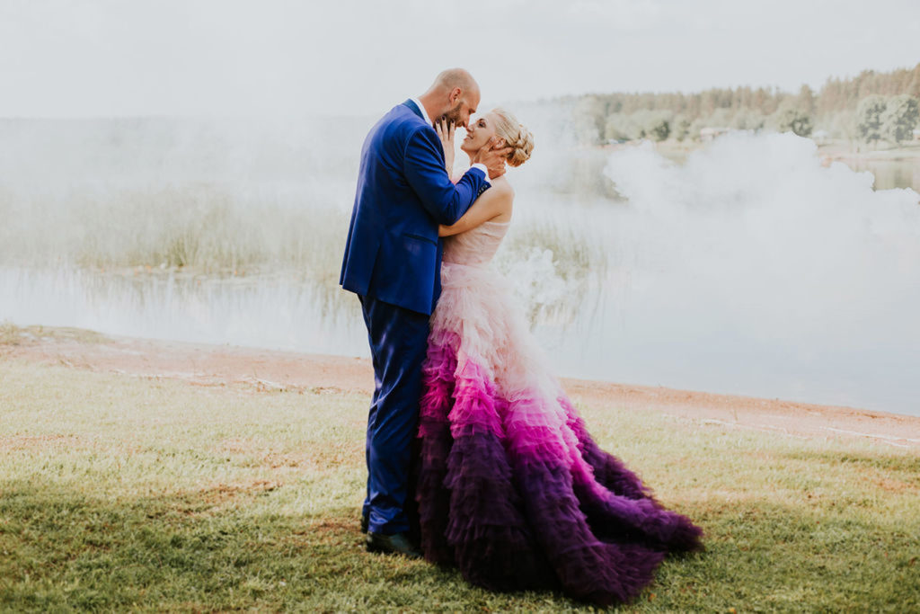 KĀZU KLEITA KĀ PĀRSTEIGUMS VIESIEM