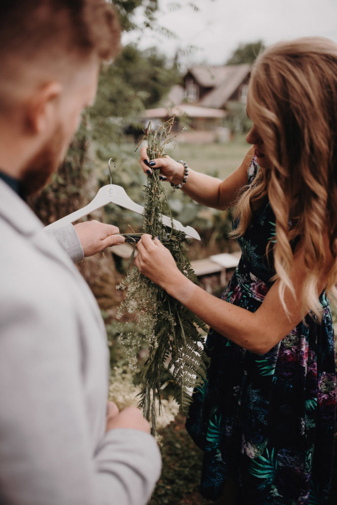 M&N220-122