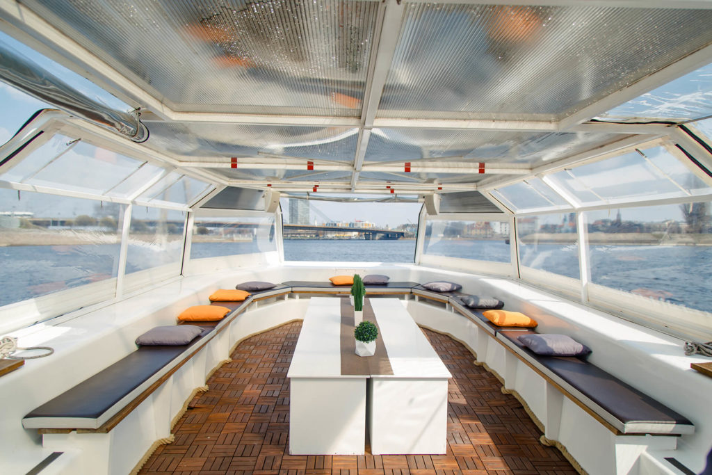 River boat ELIZABETE (6)
