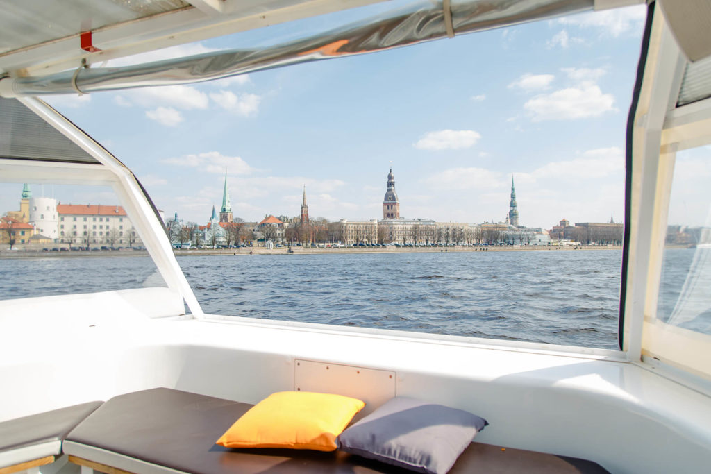River boat ELIZABETE (7)