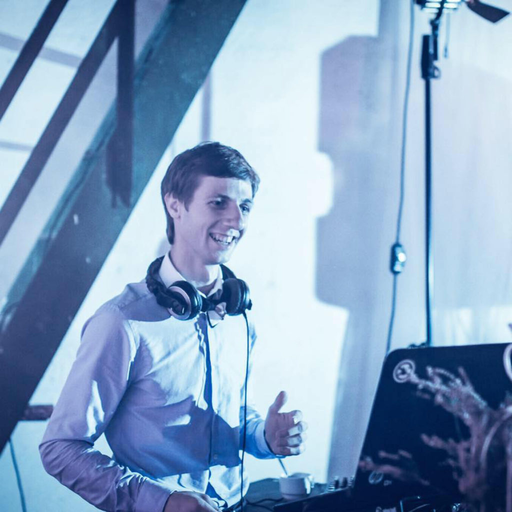 DJ Emīls Guseinovs