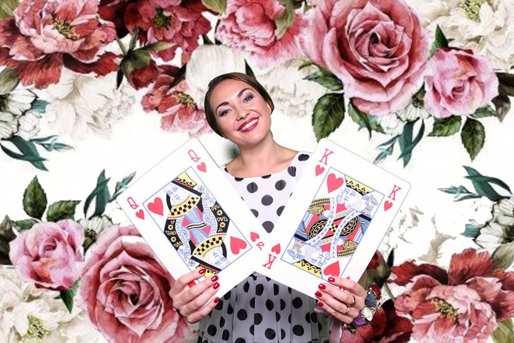 KRISTĪNE KOMAROVSKA: STARP PĀRI UN KĀZU VADĪTĀJU JĀBŪT POZITĪVAI VIBRĀCIJAI