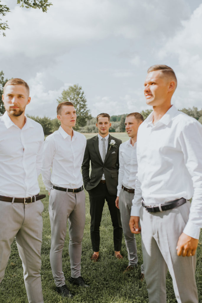 AV0_5518-2