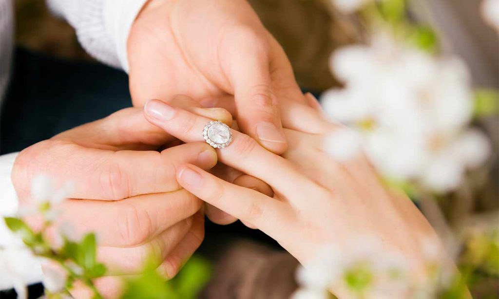 engagement-rings-t